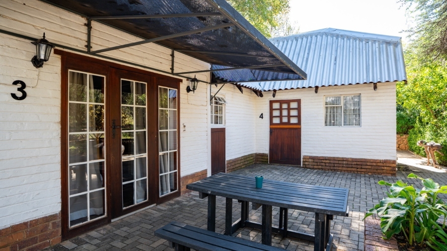 4 Bedroom Property for Sale in Wilkoppies North West